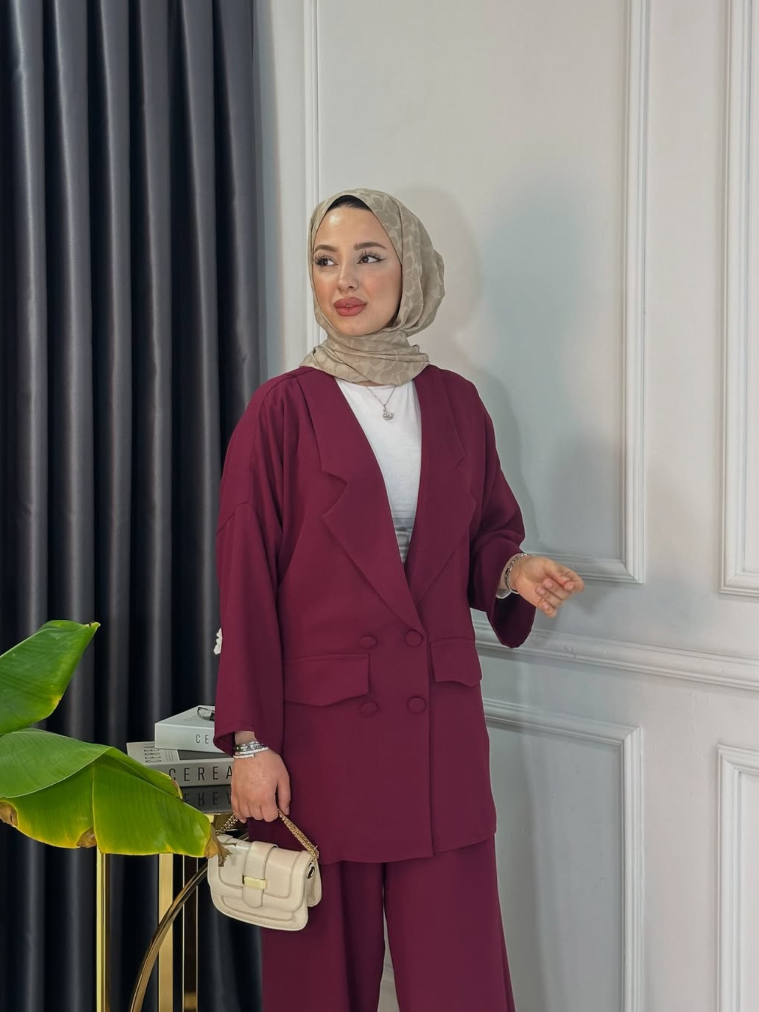 ✨ Sarah – Chic Moderne & Élégance Structurée ✨