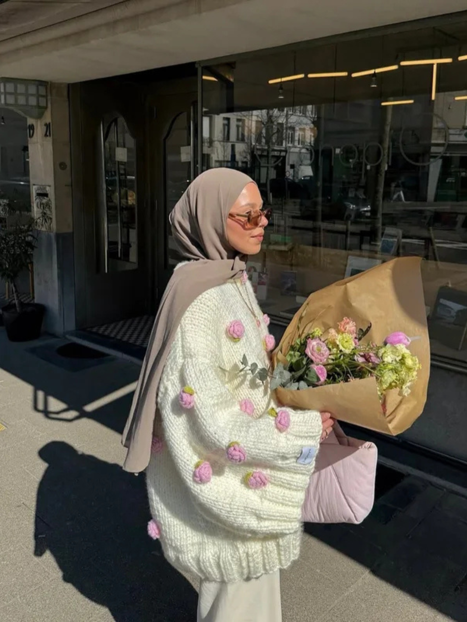 ✨ Rosalie – La maille florale au charme délicat ✨