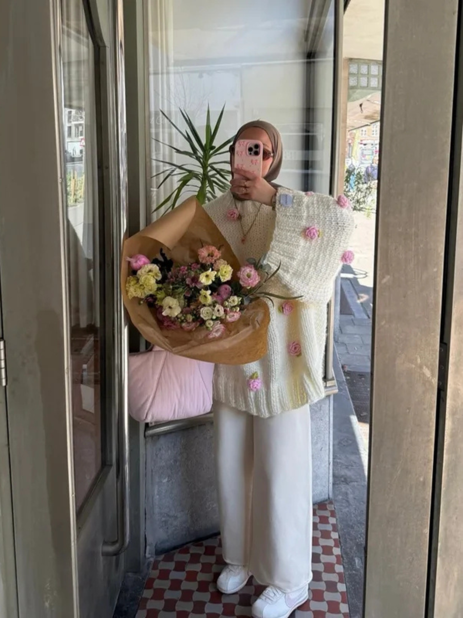 ✨ Rosalie – La maille florale au charme délicat ✨