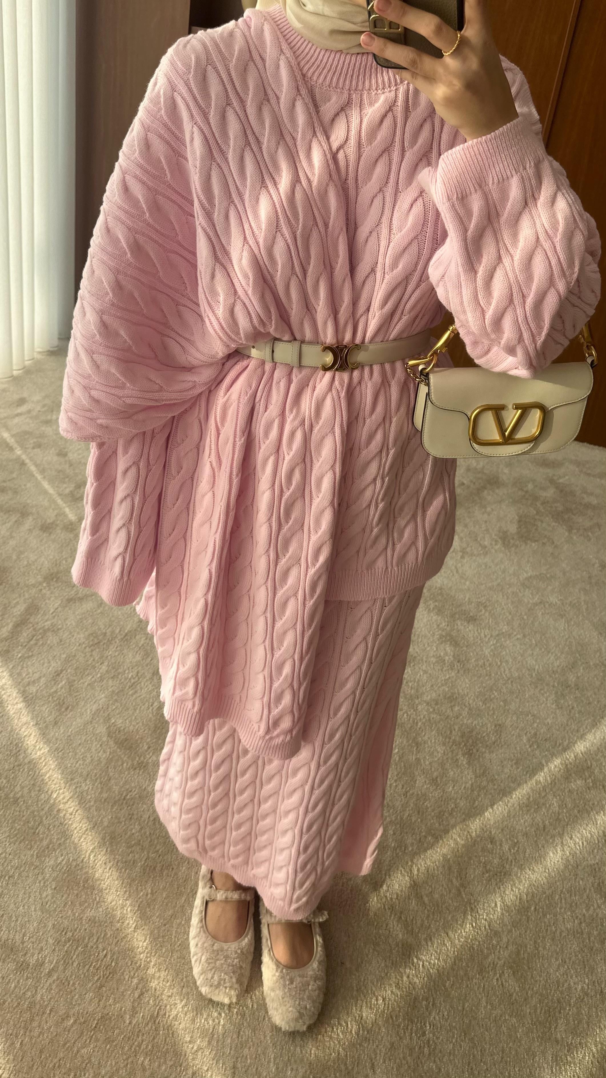 ✨ Tassnime – Le tricot enveloppant à l’élégance hivernale ✨