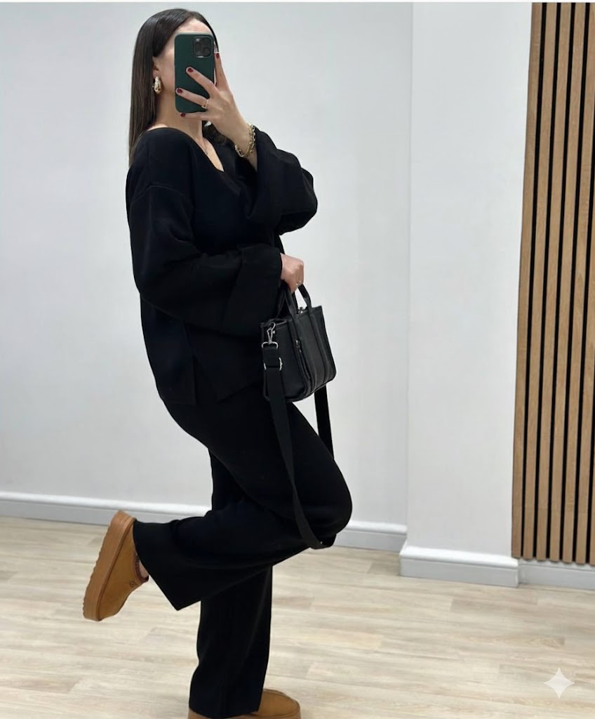 ✨ Éléna – L’ensemble maille à l’élégance fluide ✨